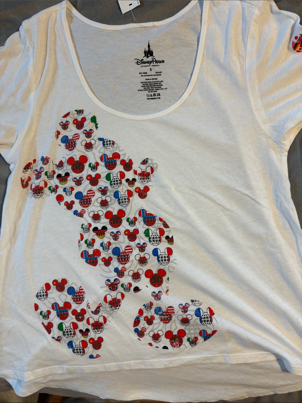 Disney White Logo Shirt Sleeve Top